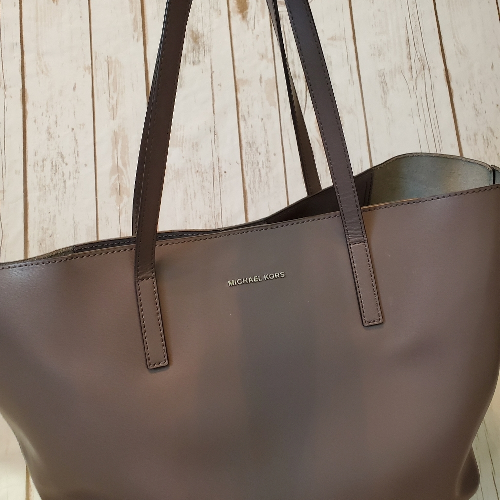 Michael Kors Emery Large Tote